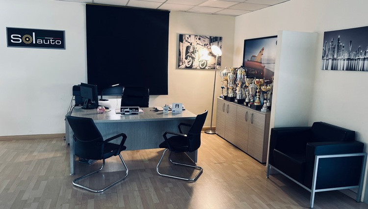 dealer showroom